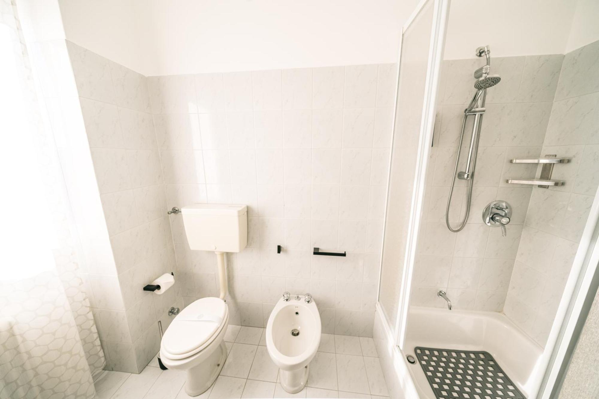 Como Bike & Family Apartment מראה חיצוני תמונה